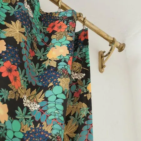 Art Nouveau Meets Mid-century Modern. Appartamento